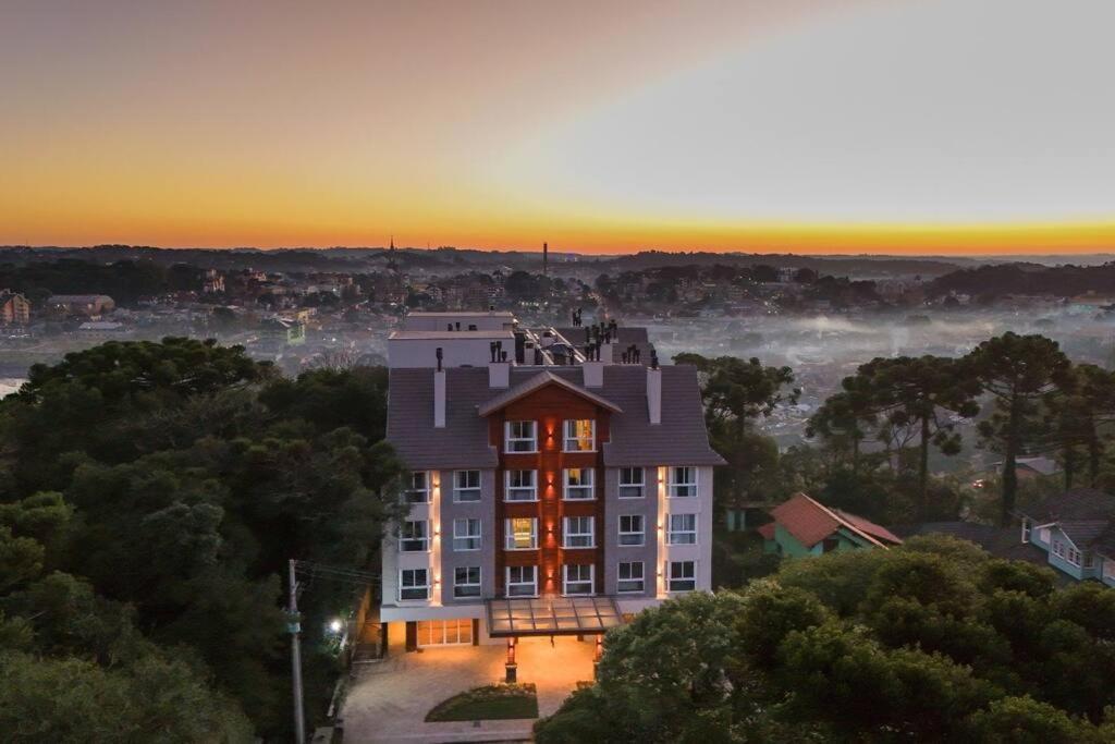 Luxo Em 201 Apartamento Canela